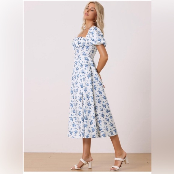 Loness Dresses & Skirts - Puff Short Sleeves Floral Printed Maxi Length Flowy Dress